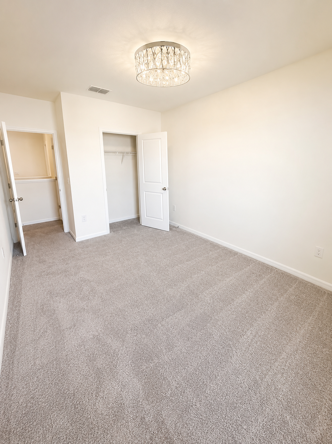Beautiful 4 Bed, 2.5 Bath property image