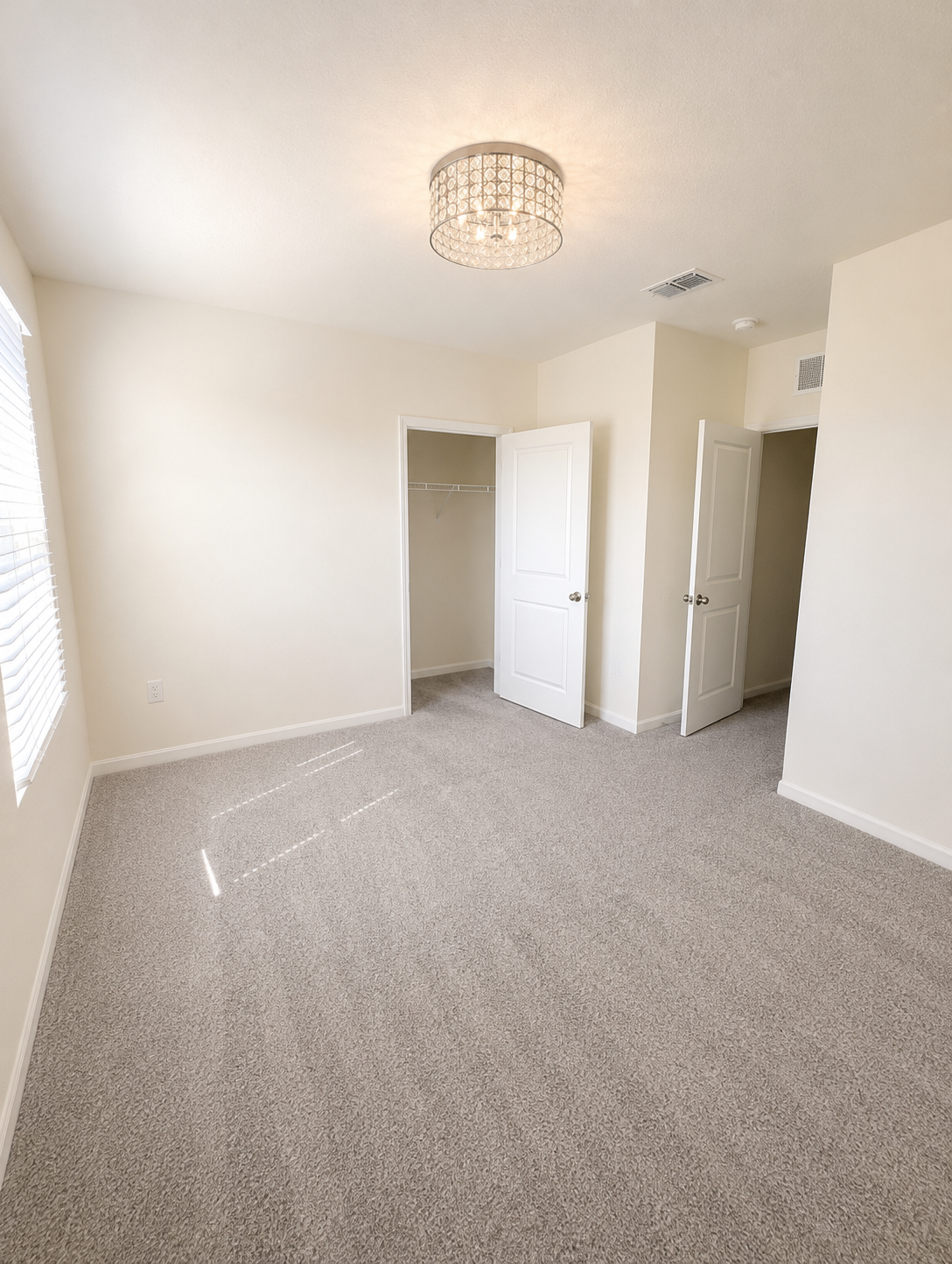 Beautiful 4 Bed, 2.5 Bath property image