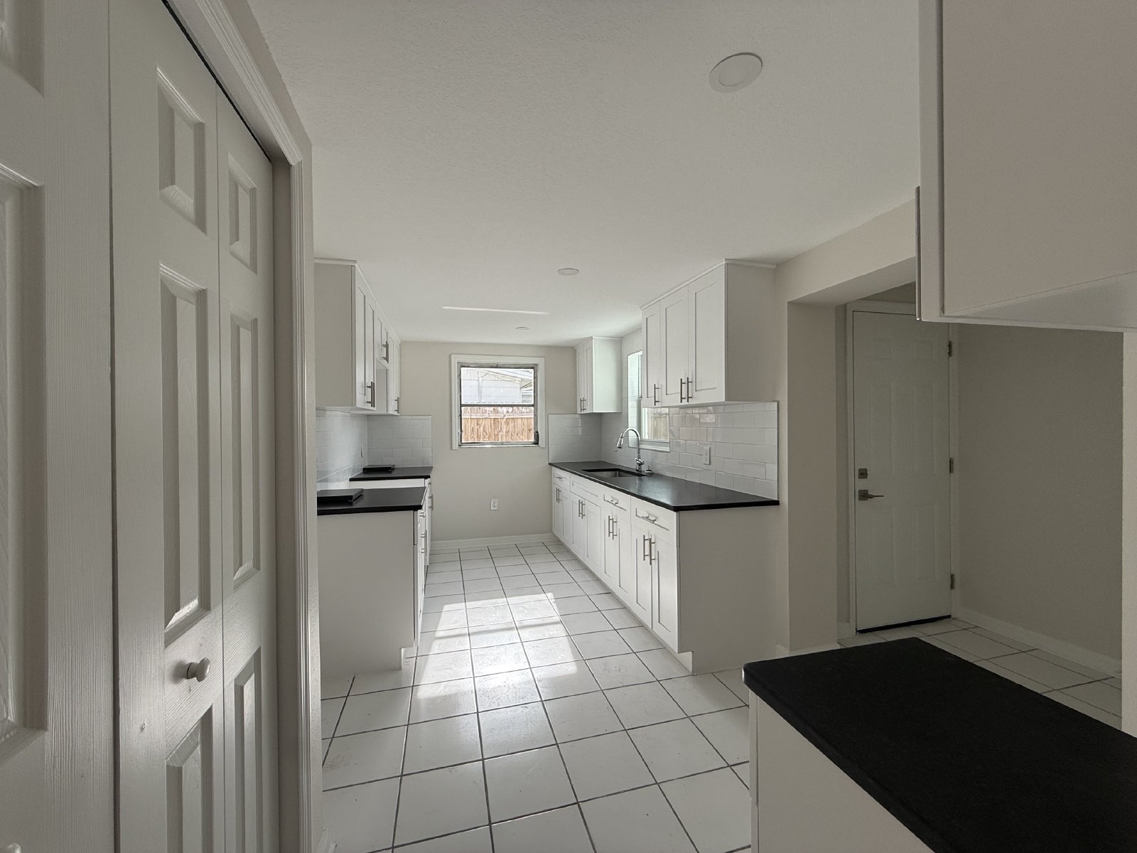 3 Bedroom, 2 Bathroom, Holiday property image