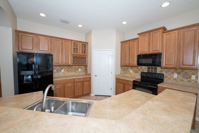 Palm Cove,  Four Bed, Two Bath property image