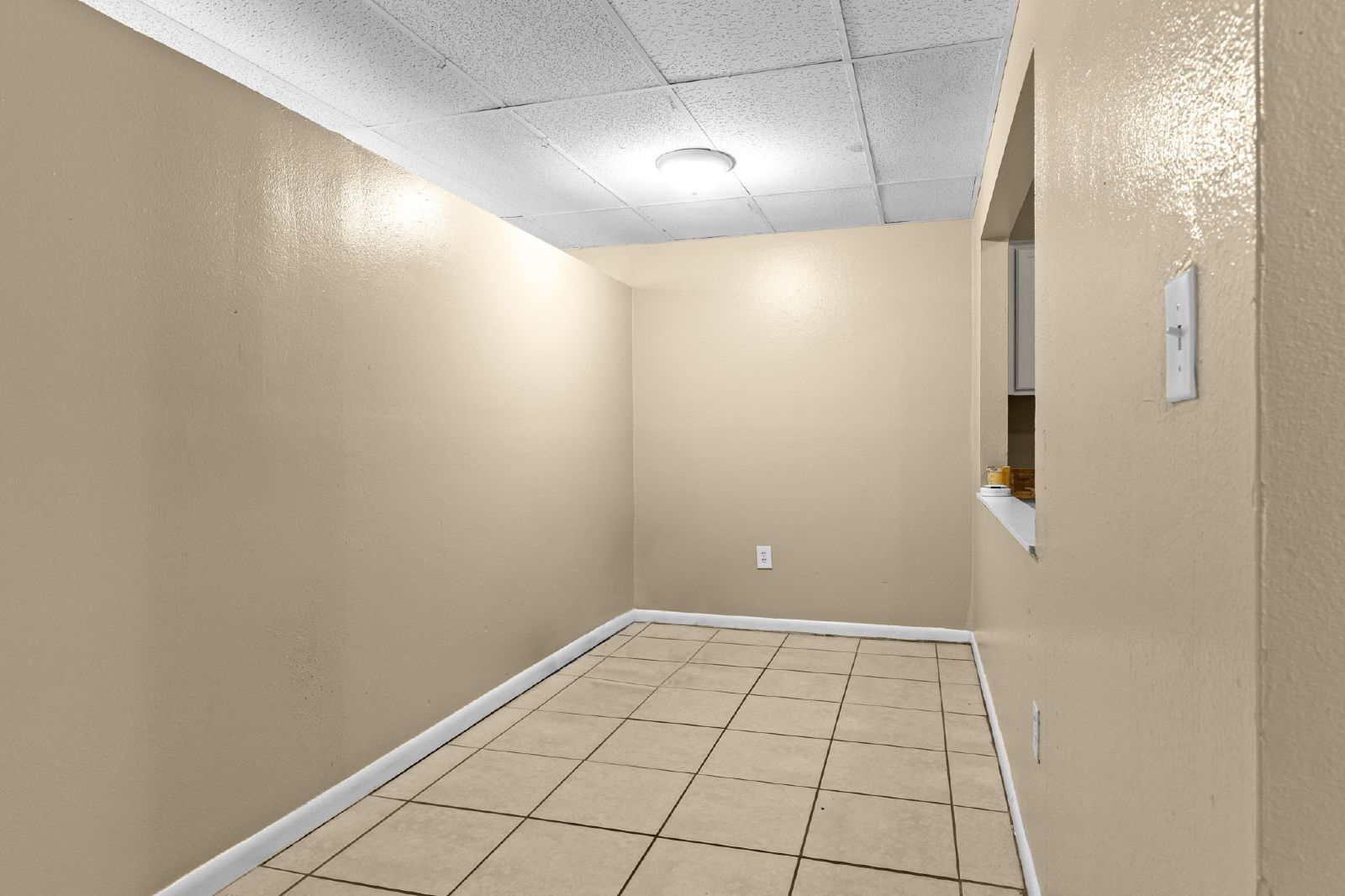 Charming Well Maintained 1 Bed Apartment property image
