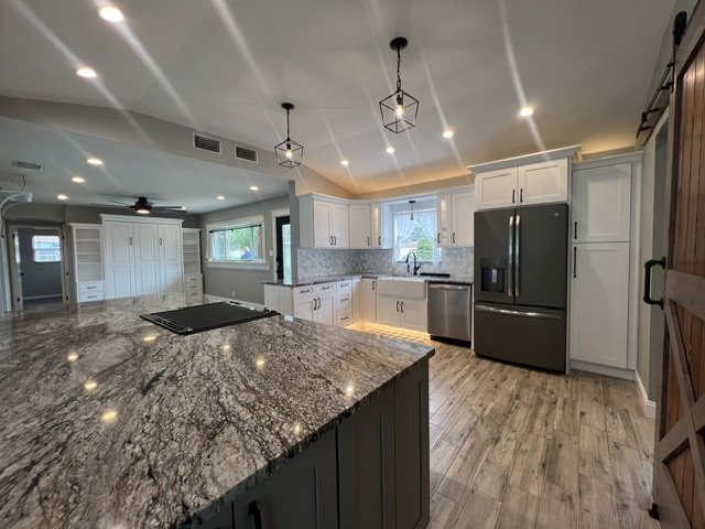 IMMACULATE TAMPA POOL HOME WITH LUSH LANDSCAPE! property image