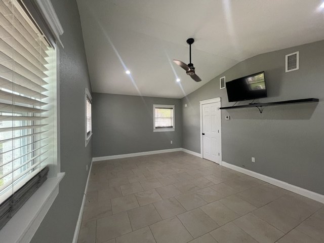 IMMACULATE TAMPA POOL HOME WITH LUSH LANDSCAPE! property image