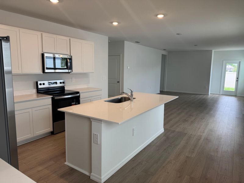 Beautiful Brand New 4 Bed 2 Bath Home In Woodcreek property image
