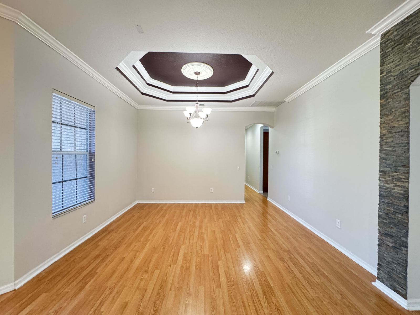 Beautiful 4Bed 3Bath, Office, And Loft  Pool Home In Gated Community property image