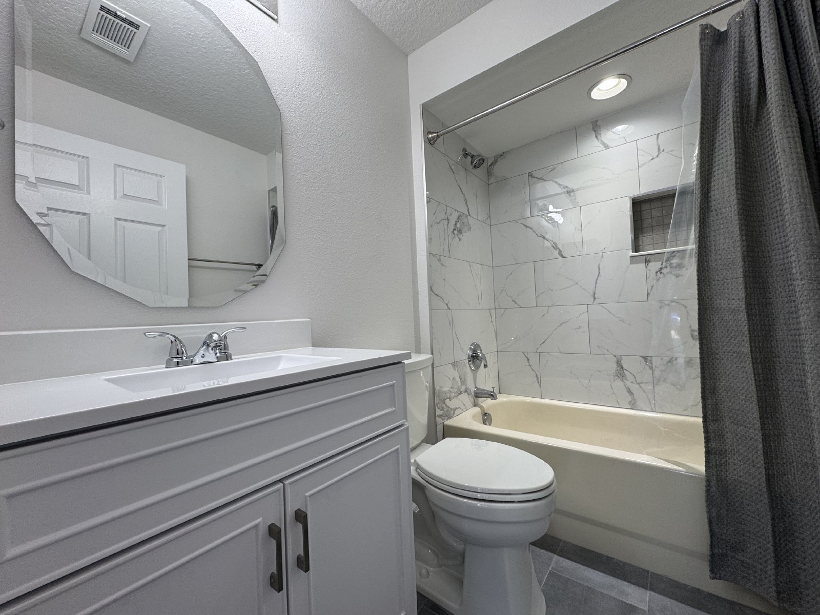 2/2 With Den In Plantation Palms Villas property image