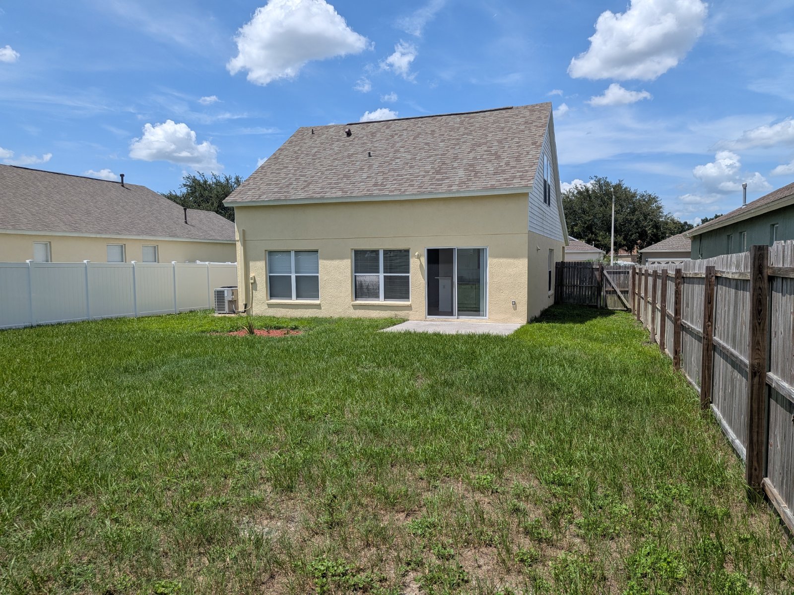 Nice 4/2/2 In Oak Grove In Lutz property image