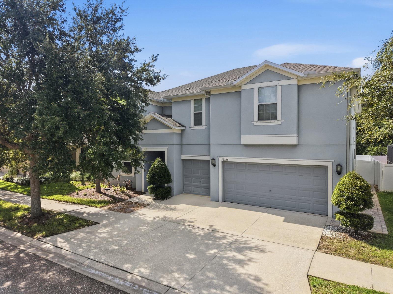 Stunning 7 Bed/ 4 Bath LAWN CARE INCLUDED Triple Creek Home For Rent! property image