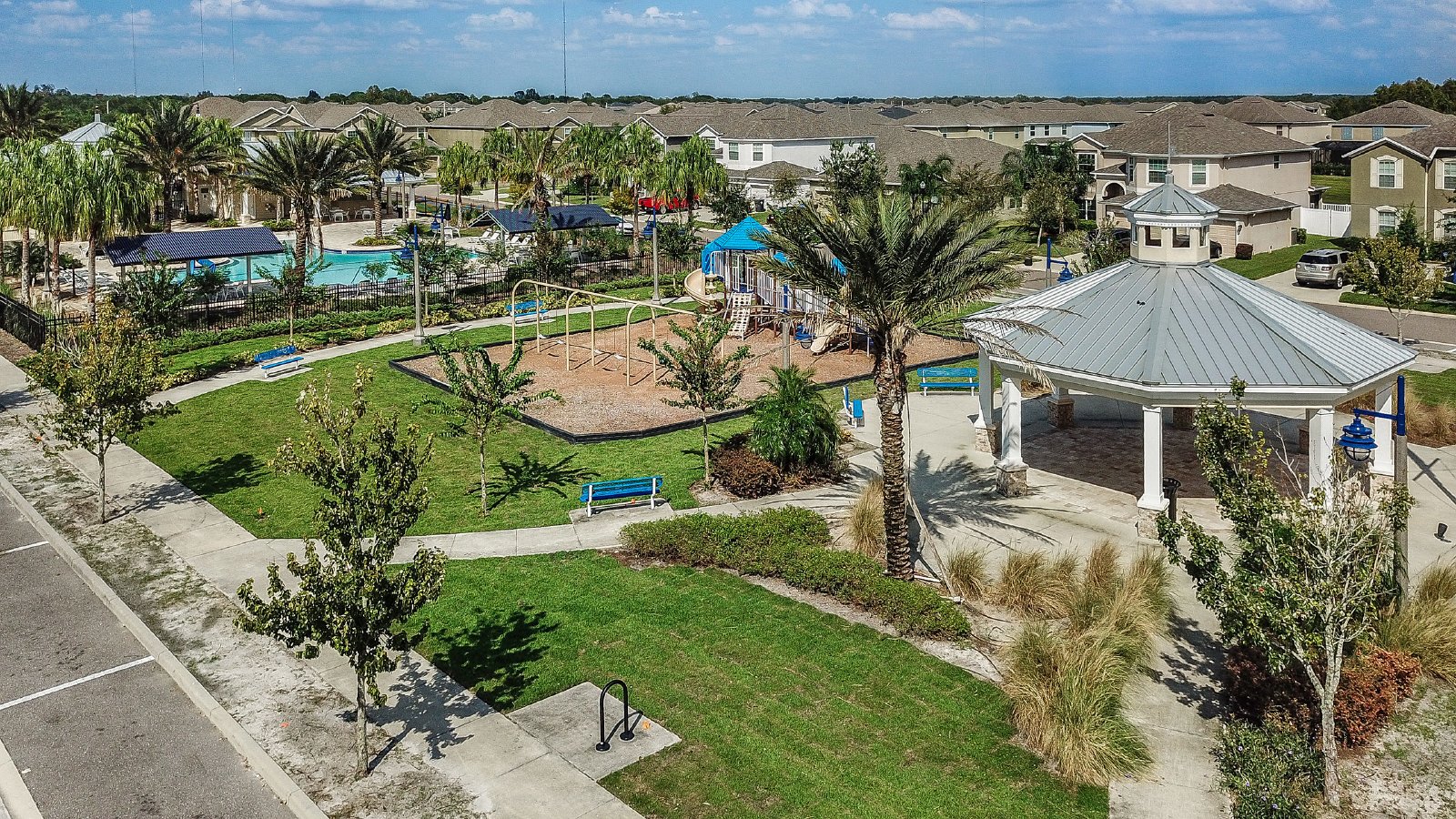 Stunning 7 Bed/ 4 Bath LAWN CARE INCLUDED Triple Creek Home For Rent! property image