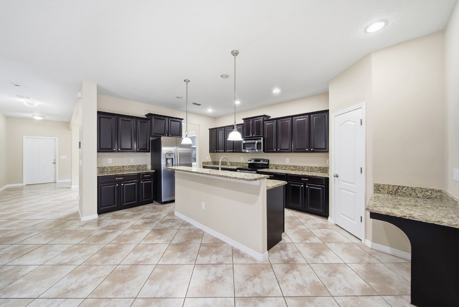 Stunning 7 Bed/ 4 Bath LAWN CARE INCLUDED Triple Creek Home For Rent! property image