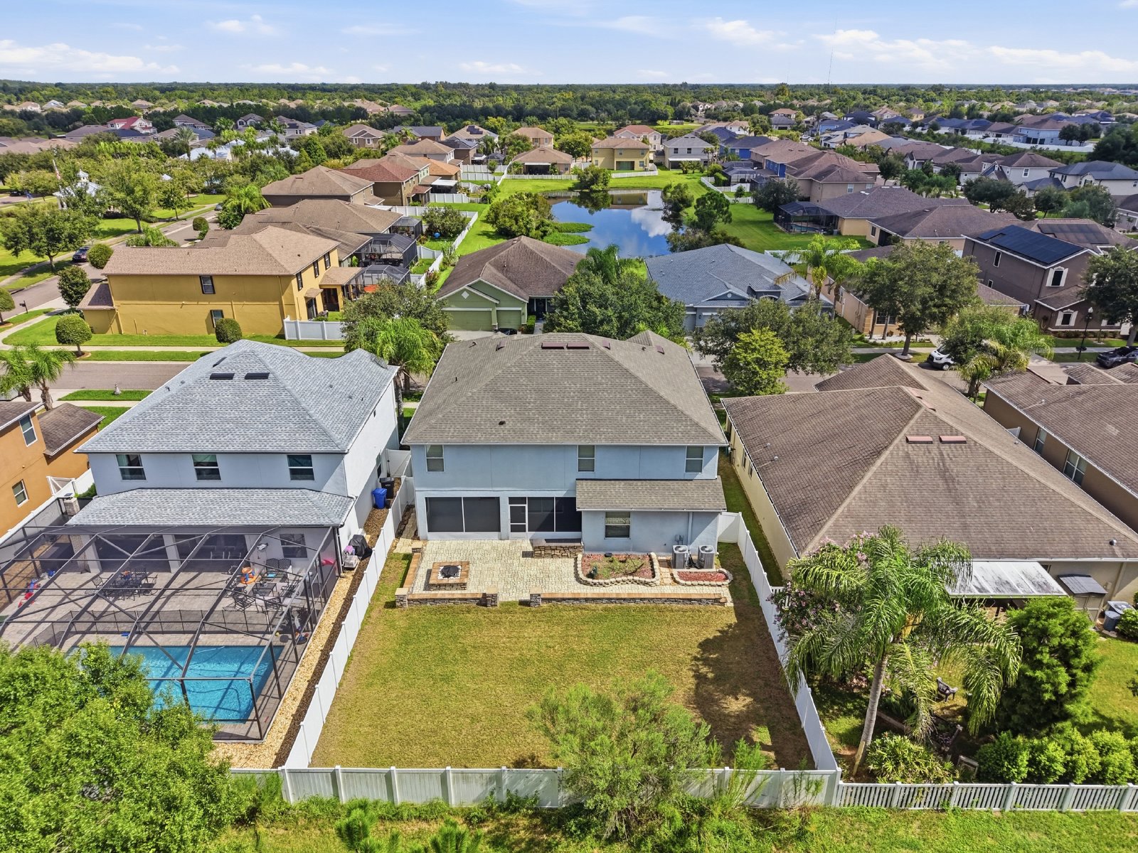 Stunning 7 Bed/ 4 Bath LAWN CARE INCLUDED Triple Creek Home For Rent! property image