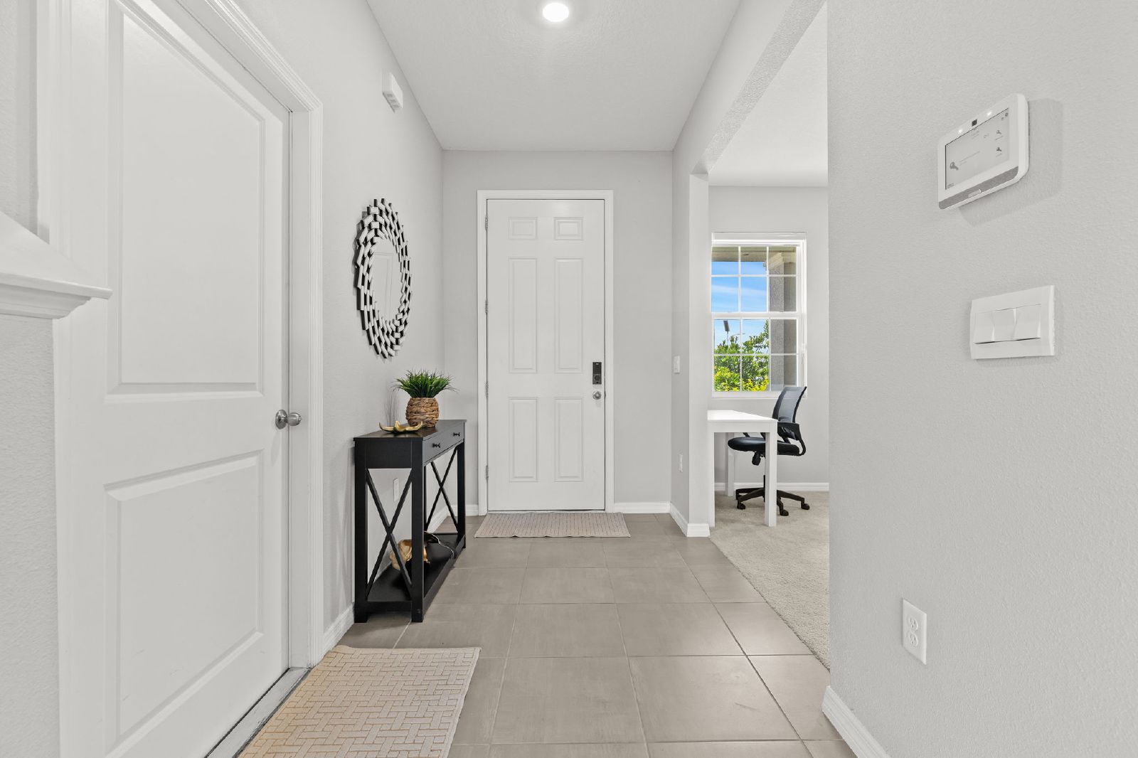 FULLY FURNISHED 4 BED 3 BATH Lagoon Community AVAILABLE NOW property image