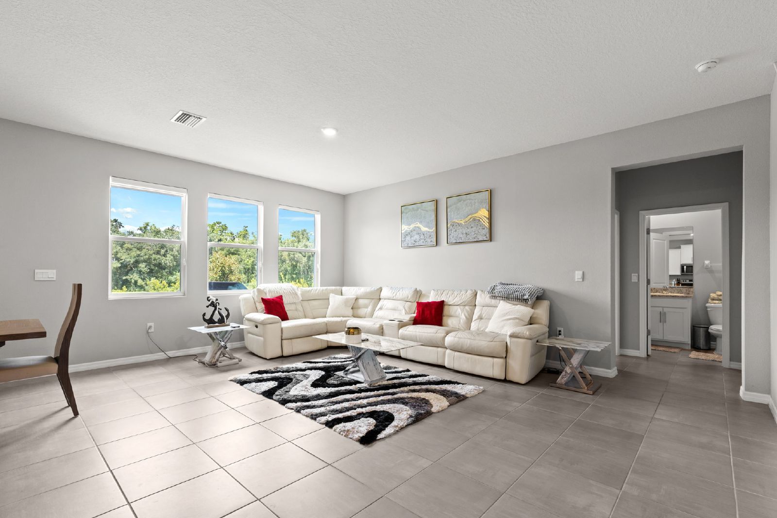 FULLY FURNISHED 4 BED 3 BATH Lagoon Community AVAILABLE NOW property image