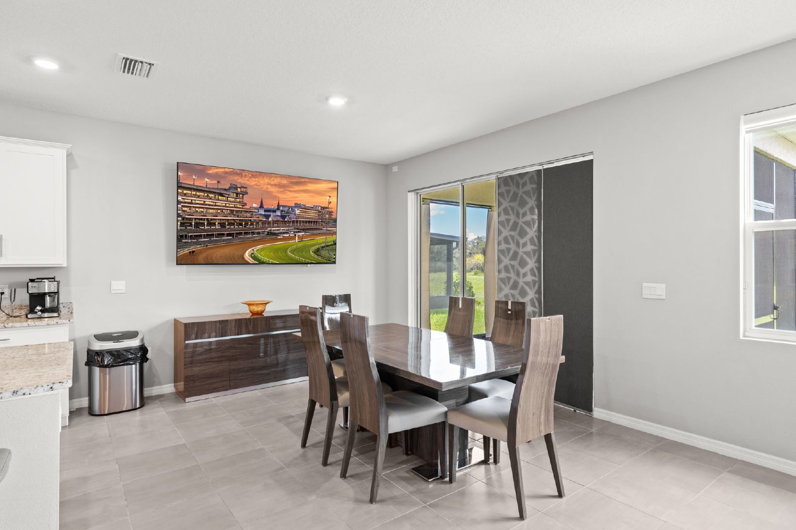 FULLY FURNISHED 4 BED 3 BATH Lagoon Community AVAILABLE NOW property image