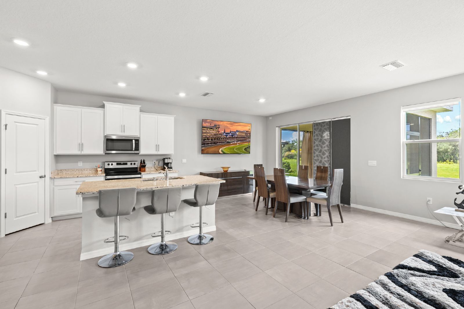 FULLY FURNISHED 4 BED 3 BATH Lagoon Community AVAILABLE NOW property image