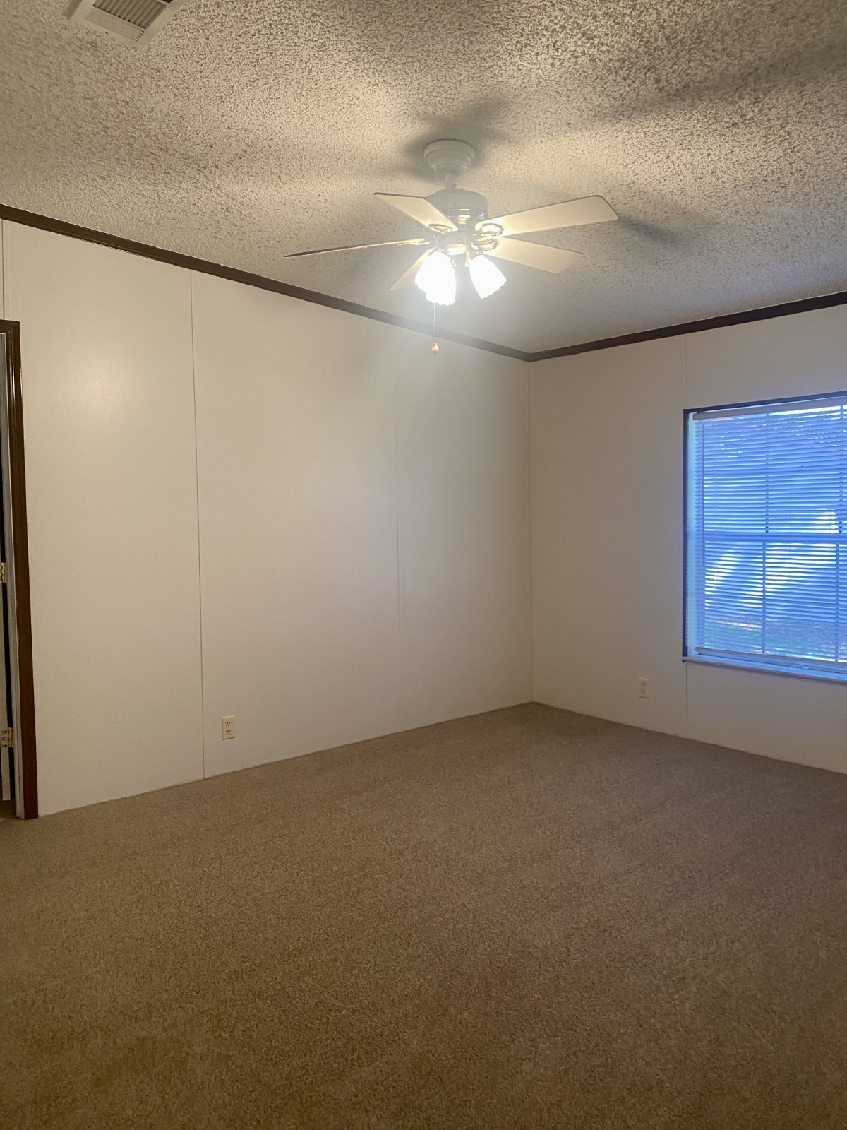 4 Bedroom 3 Bath Home property image