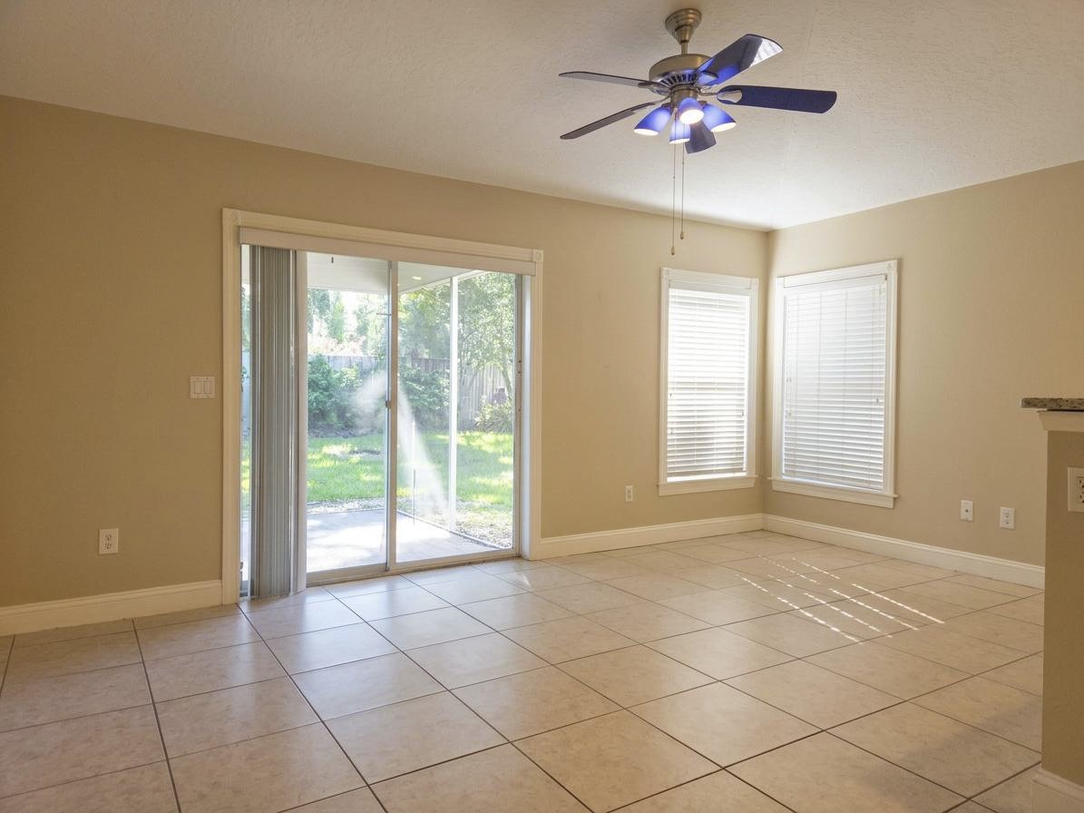 3 Bedroom 2 Bath Home In Cross Creek! property image