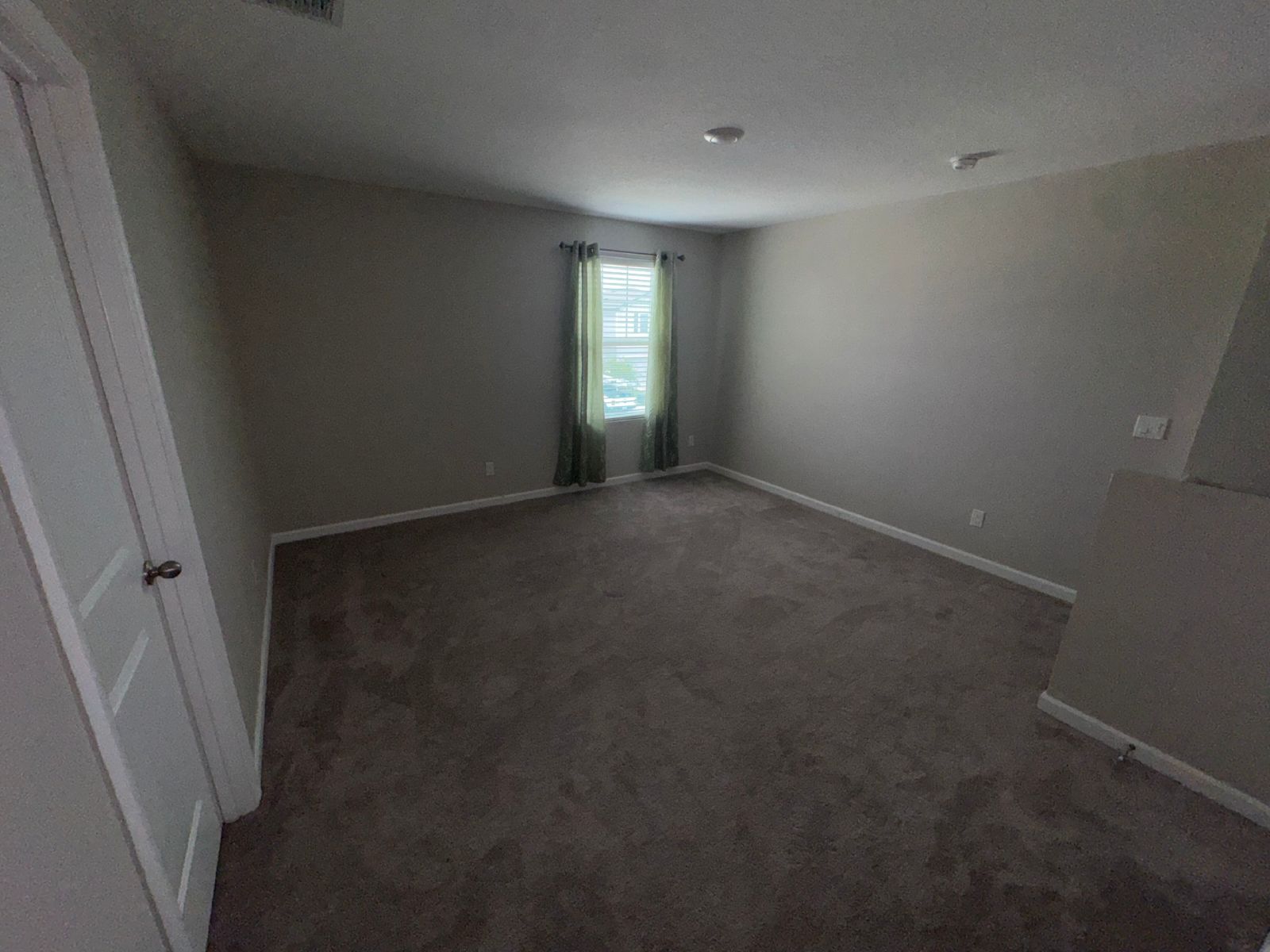 Beautiful 3 bedroom 2.5 bath home in Dade City with fenced yard! property image