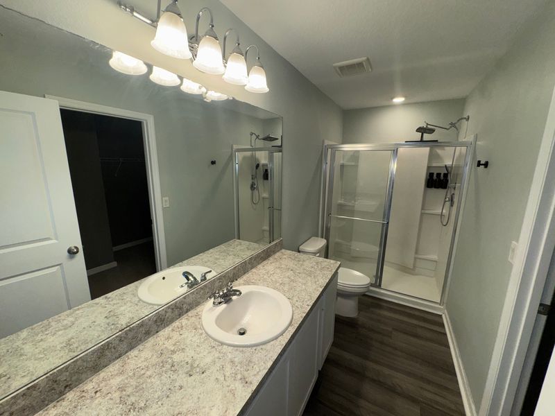 Beautiful 3 bedroom 2.5 bath home in Dade City with fenced yard! property image