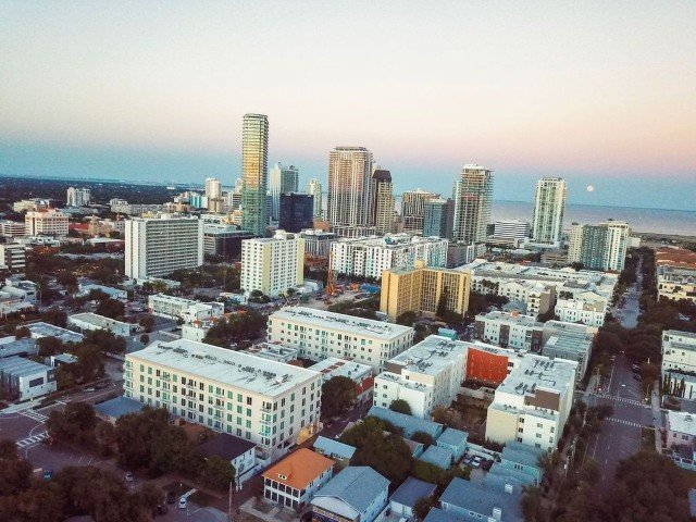 Newer 2/2 Condo In Downtown St Petersburg! property image