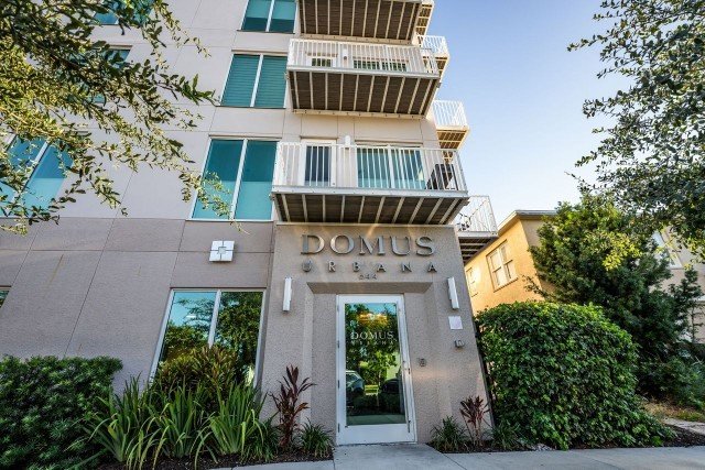 Newer 2/2 Condo In Downtown St Petersburg! property image