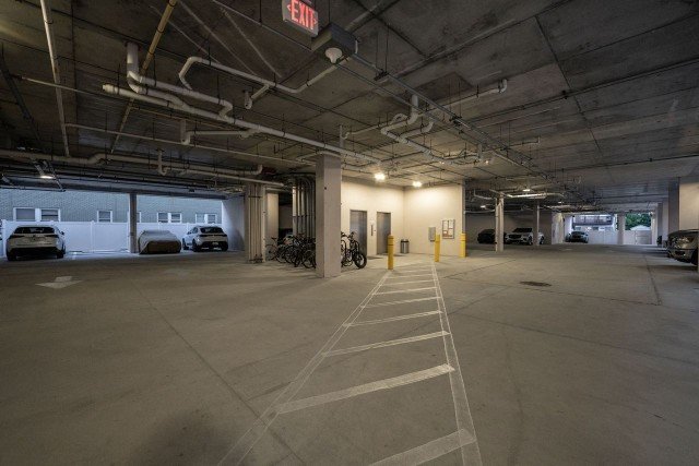 Newer 2/2 Condo In Downtown St Petersburg! property image