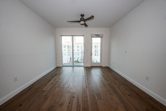 Newer 2/2 Condo In Downtown St Petersburg! property image