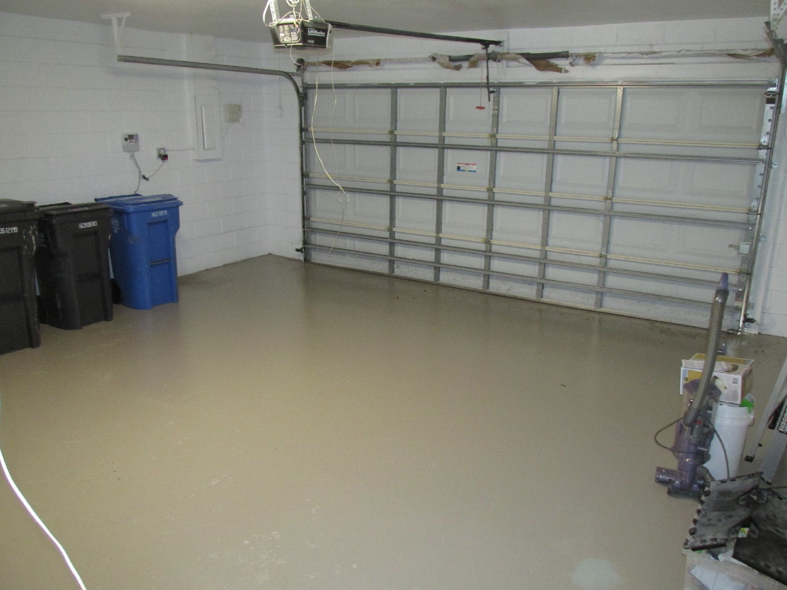 Like New!  Great location! property image