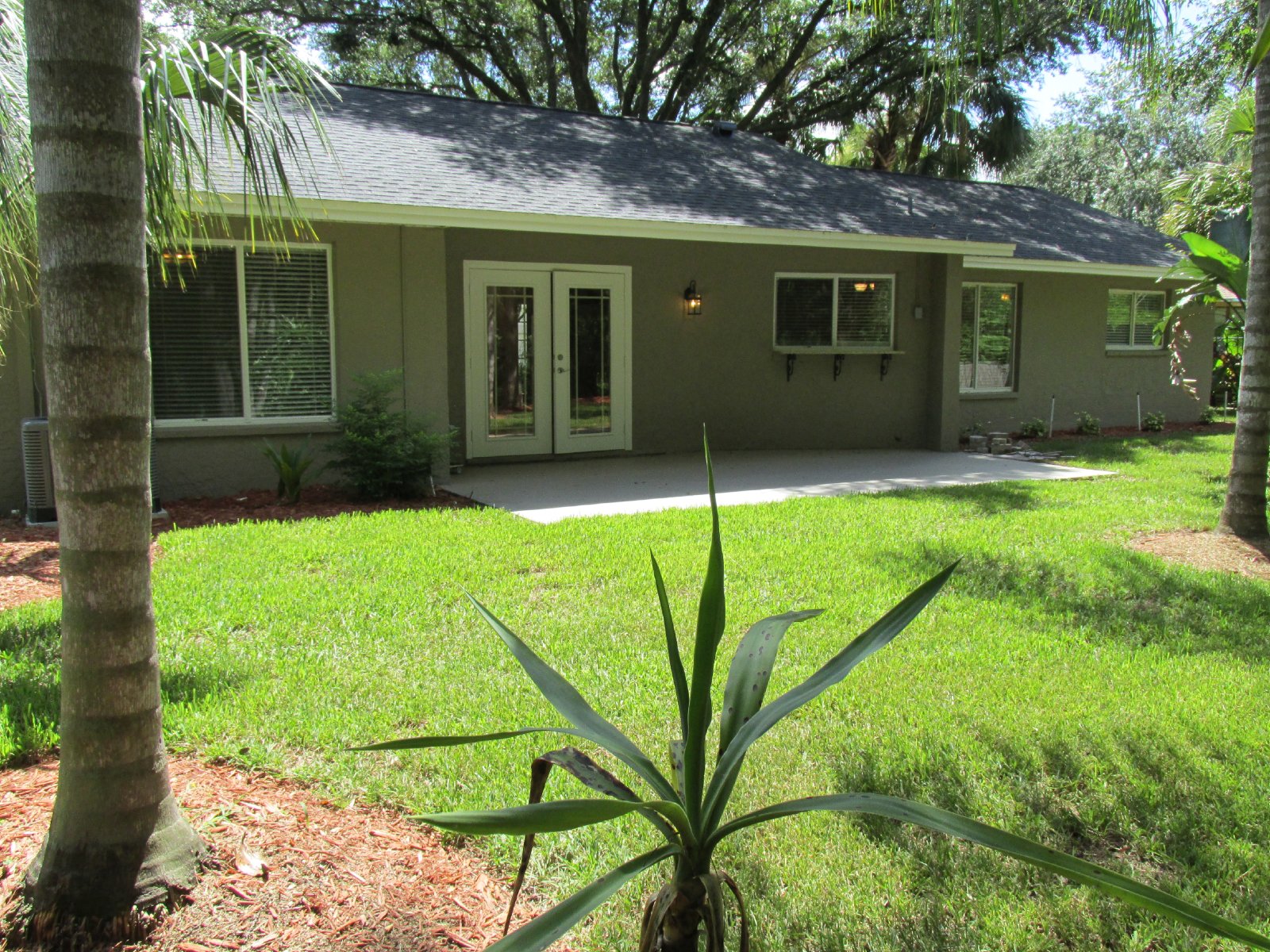 Like New!  Great location! property image