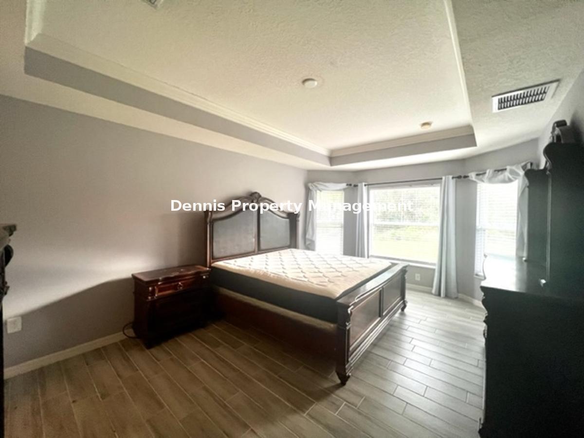 Gorgeous Home With Open Floor Plan Available September property image