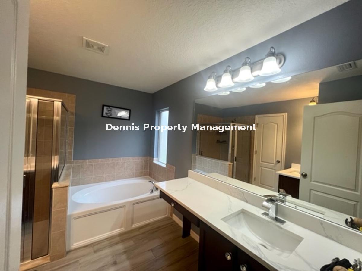 Gorgeous Home With Open Floor Plan Available September property image