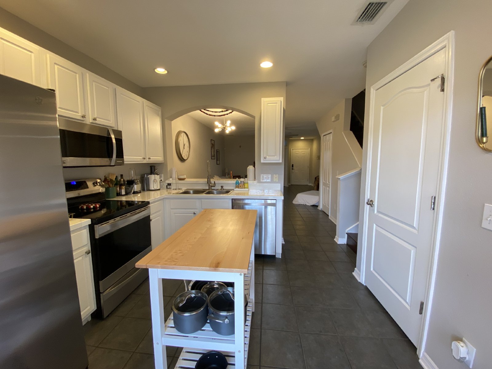 Gorgeous 3 Bed 2.5 Bath Odessa Townhouse property image