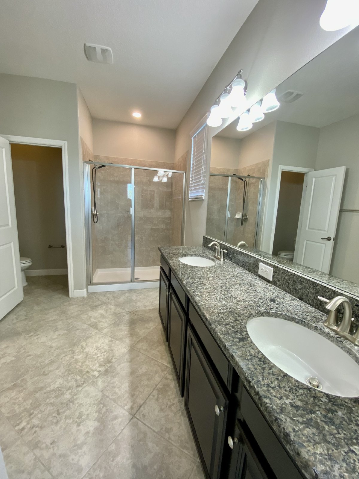 Captivating 3/2/2 Retreat In Belmont property image